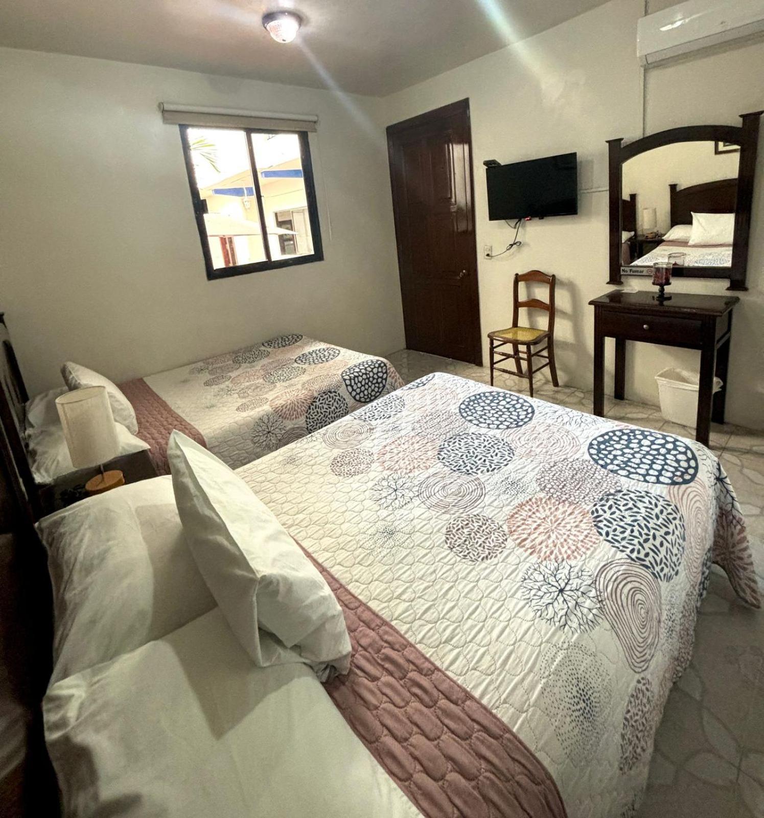 Hotel Casa Blanca Тлакотальпан Экстерьер фото
