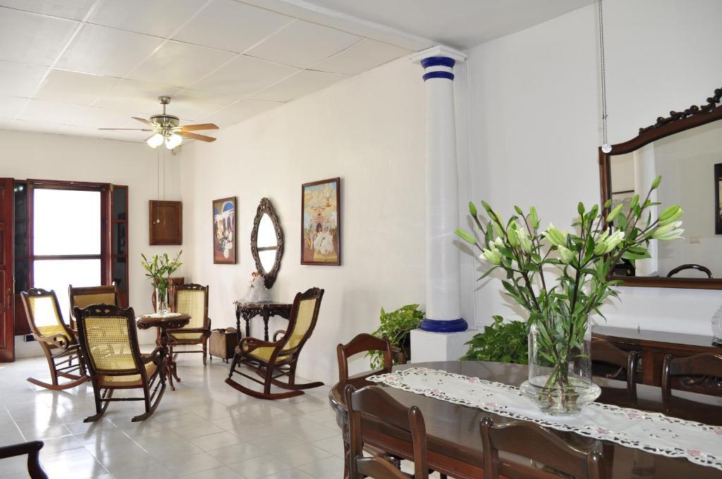 Hotel Casa Blanca Тлакотальпан Экстерьер фото